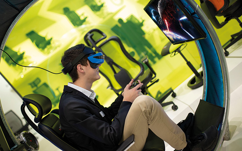 Möbelhof, Ingolstadt, VR, Aktion, Bürostuhl, Gamerstuhl, high performance gaming chairs