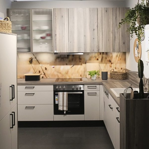 Einbauküche MOE Global grau